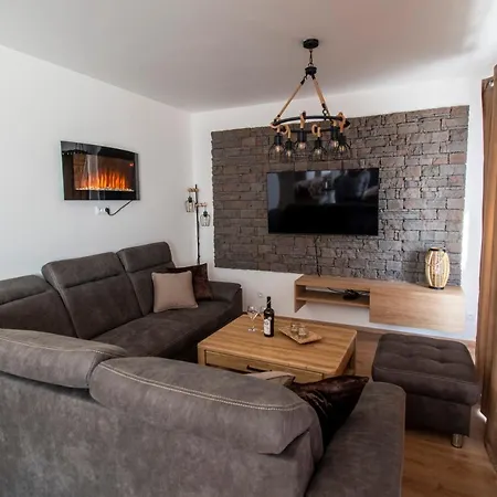 Jesienka, Hillside * DolnyKubin