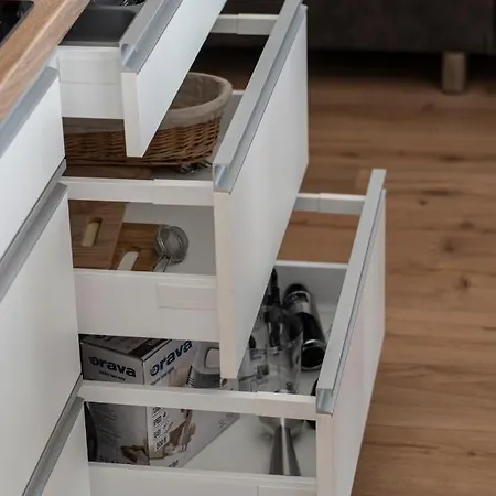 Jesienka, Hillside Дольни-Кубин