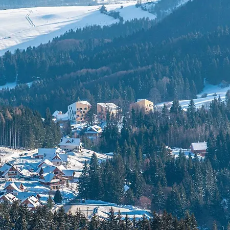 Jesienka, Hillside *