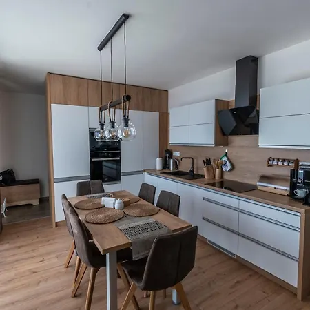 Jesienka, Hillside *