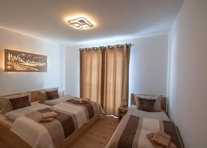 Jesienka, Hillside Apartman